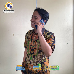 BATIK PRIA PENDEK PRIMA (DANAR HADI) HITAM 2 L